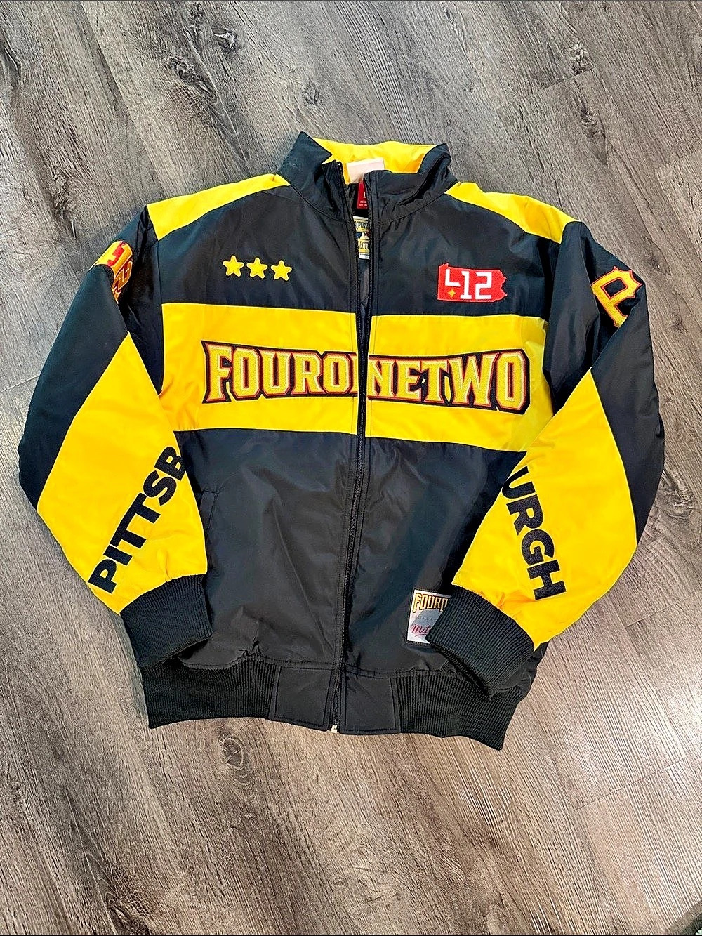 Mitchell & Ness Pittsburgh Pirates Mitchell & Ness x 412 Coaches Jacket x 412
